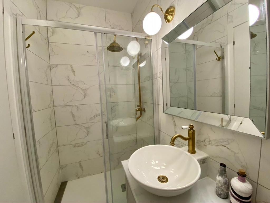 Cozy And Unique One Bedroom Apartment In Central Malta Hamrun Екстериор снимка